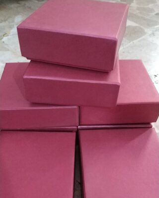 Hardbox meluncur lagi...
Thanks....🙏🏻🙏🏻

Hardbox Hardbox Hardbox 

Kemas produk dengan kemasan cantik.
Sultankan produk kalian. 🤩🤩

#boxpersegi 
#boxheadpiece 
#boxhijab 
#boxtasbihdigital 
#boxsouvenir
#boxgelang 
#boxbrosdagu 
#kotakmika 
#kotakgelang 
#nailartbox 
#kotaksouvenir 
#boxvintage 
#kotakmaskerhias 
#hardbox 
#boxpolos
